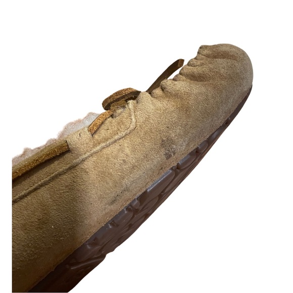 UGG women’s Dakota mocassin slippers - size 9 - Picture 5 of 6